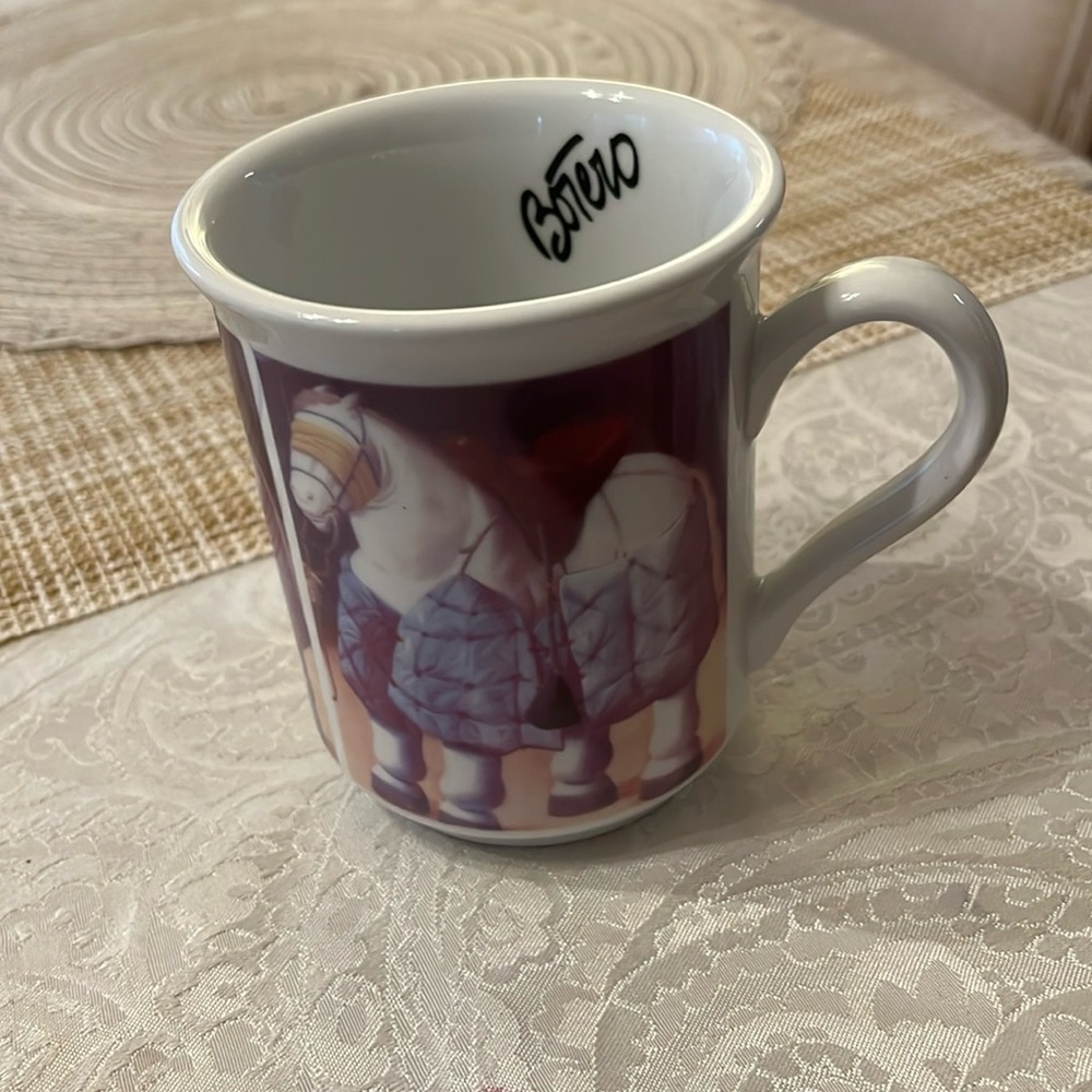 Vintage Botero Art 11 oz. Ceramic Mug in EUC